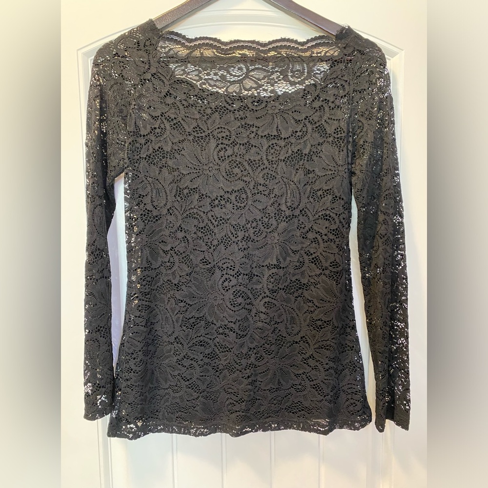 Lace top - Picture 2 of 2